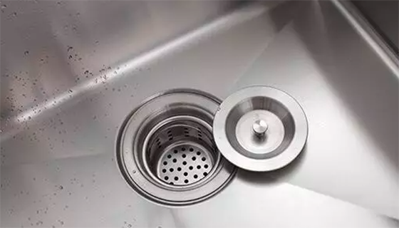 不銹鋼水槽生銹？原因竟然是這樣的